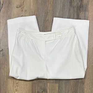Ann Taylor White Crop Pants